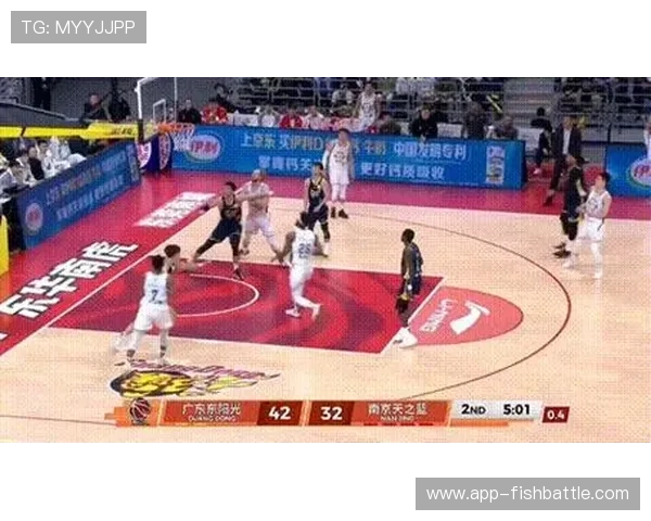 广东加时遭浙江绝杀,萨林杰稳定输出难掩失利 广东加时遭浙江绝杀,萨林杰稳定输出难掩失利